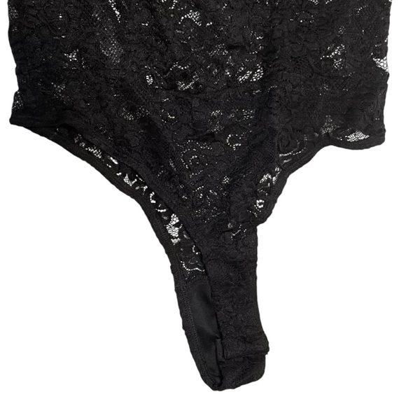 Lulus Women’s Black Lace Padded Clamshell Cup Bodysuit Snap Crotch Sz. S - Picture 7 of 10